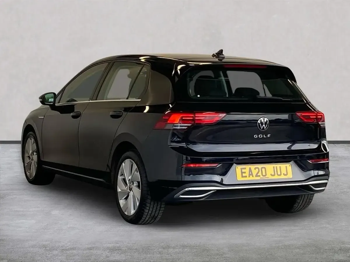 Used VW Golf VII Style 150 HP (110 kW) 2020 Black Hatchback