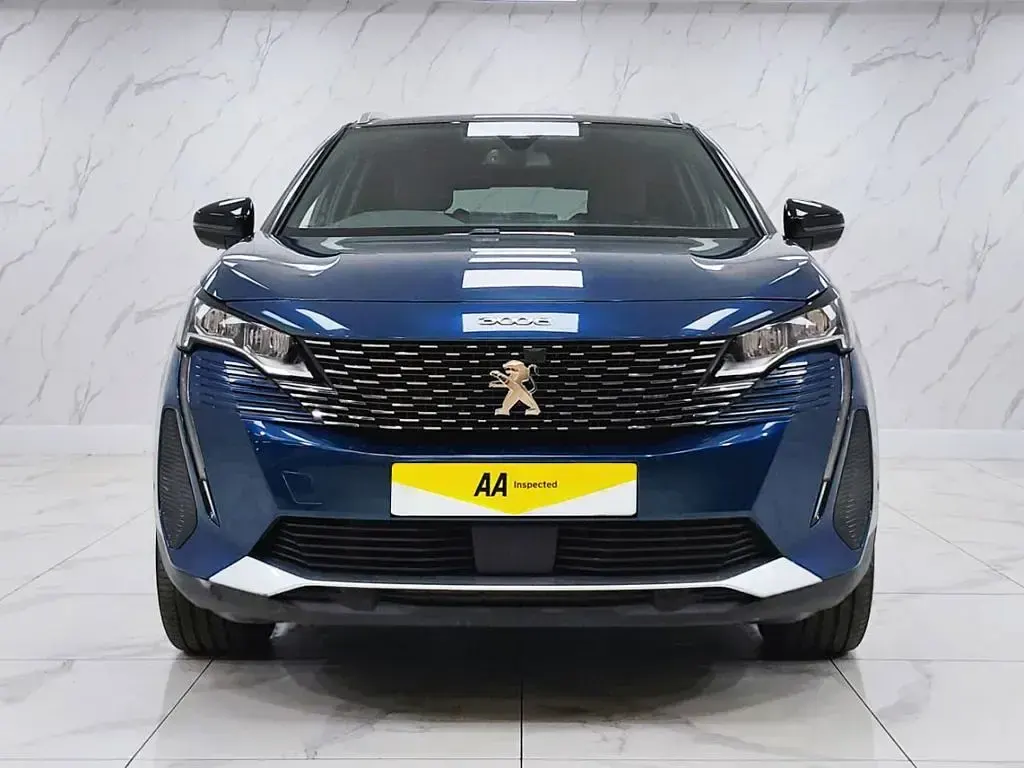 Used Peugeot 3008 Allure 130 HP (95 kW) 2024 Blue SUV