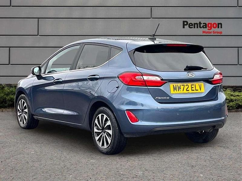 Used Ford Fiesta Titanium 99 HP (72 kW) 2023 Blue Hatchback