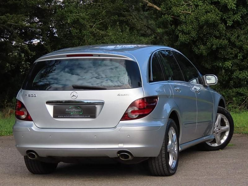 Käytetty Mercedes R500 2008 Hopea Tila-auto
