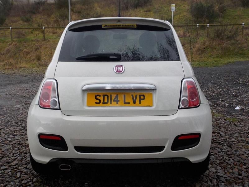 Used Fiat 500 S 69 HP (50 kW) 2014 White Hatchback