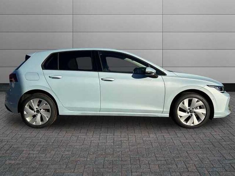 Used VW Golf VIII Match 115 HP (84 kW) 2025 Blue Hatchback