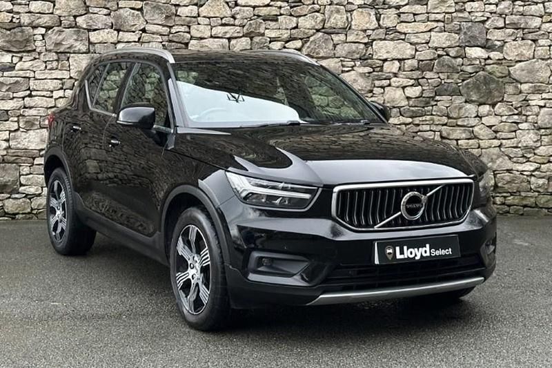 Black Used 2020 Volvo XC40 Inscription SUV | £19,449 (Fair price) - Image 1/1