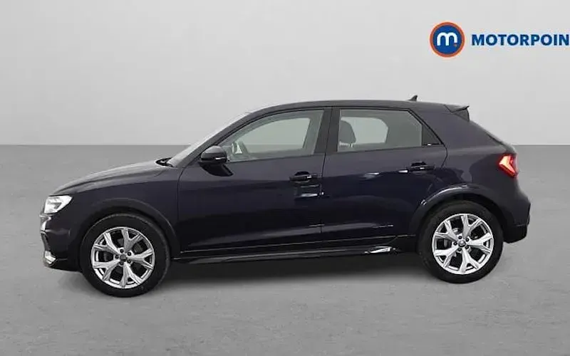 Usado Audi A1 Sport 116 CV (85 kW) 2020 Azul SUV