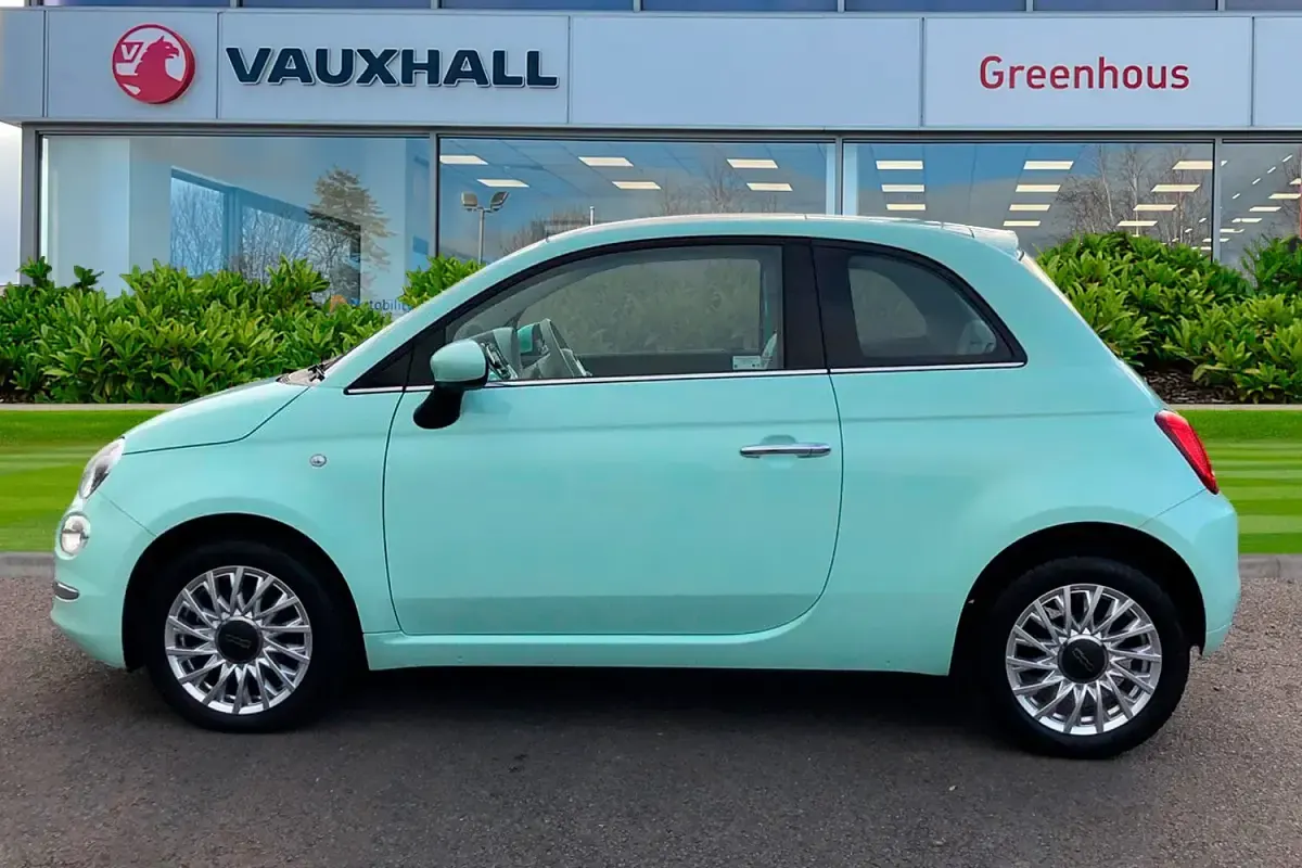 Used Fiat 500 Lounge 69 HP (50 kW) 2018 Green Hatchback
