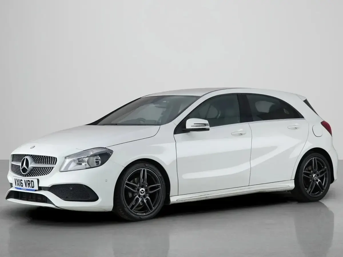 Used Mercedes A180 Executive 2016 White Hatchback