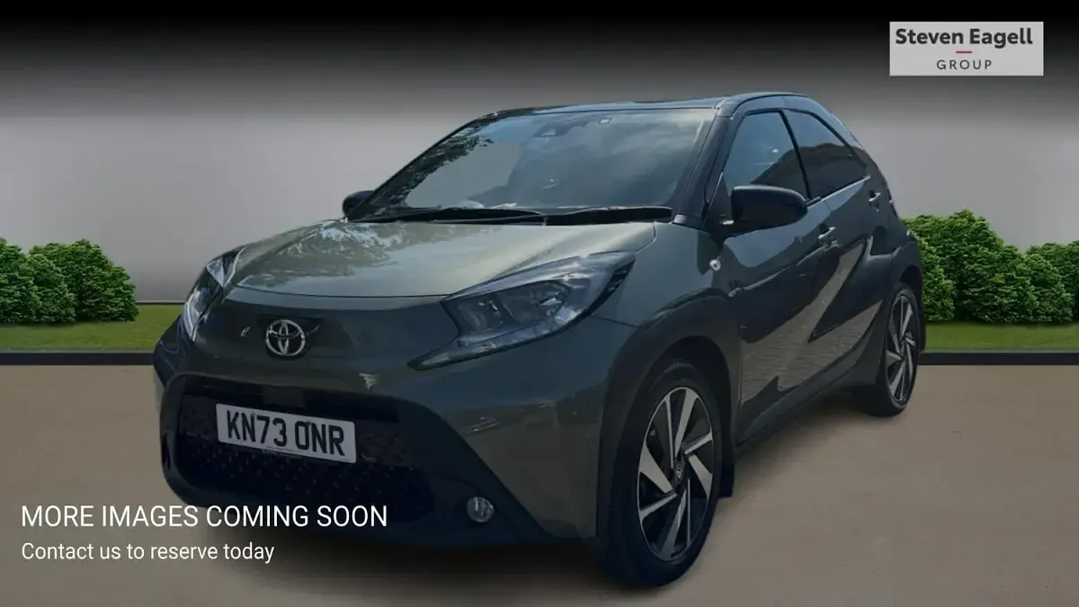 Used Toyota Aygo X 72 HP (52 kW) 2023 Green SUV
