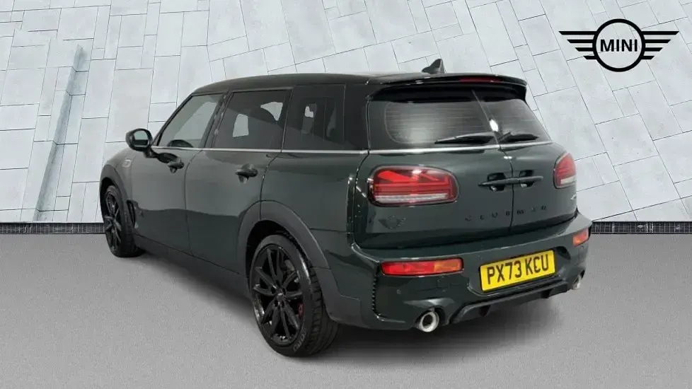 Used Mini John Cooper Works Clubman Premium Plus 302 HP (222 kW) 2023 Green Estate