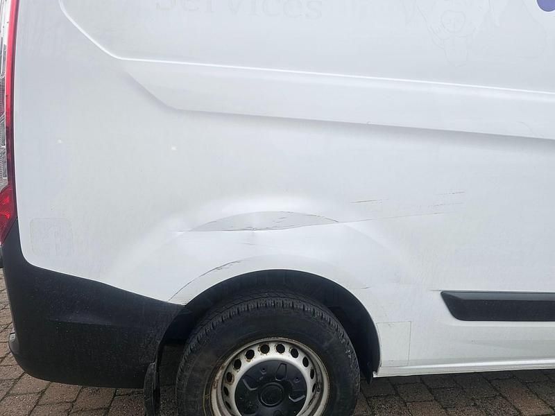 Used Ford Transit Custom 105 HP (77 kW) 2019 White Van