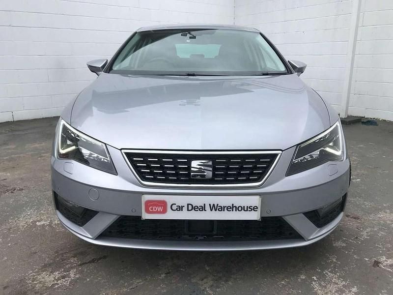 Used Seat Leon XCELLENCE 123 HP (90 kW) 2018 Silver Hatchback