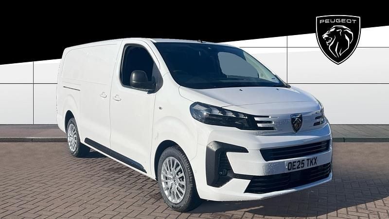 New 2025 Peugeot Expert Van | £23,245 (A bit pricey) - Image 1/3
