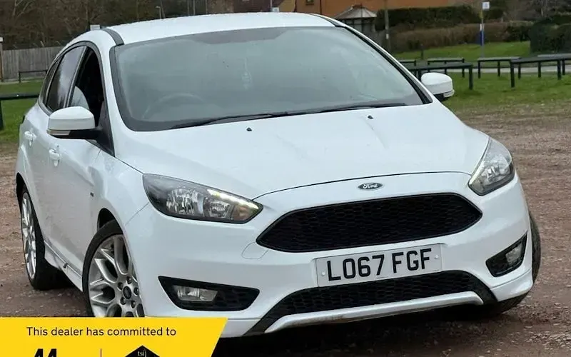 Used Ford Focus ST-Line 140 HP (102 kW) 2017 Hatchback