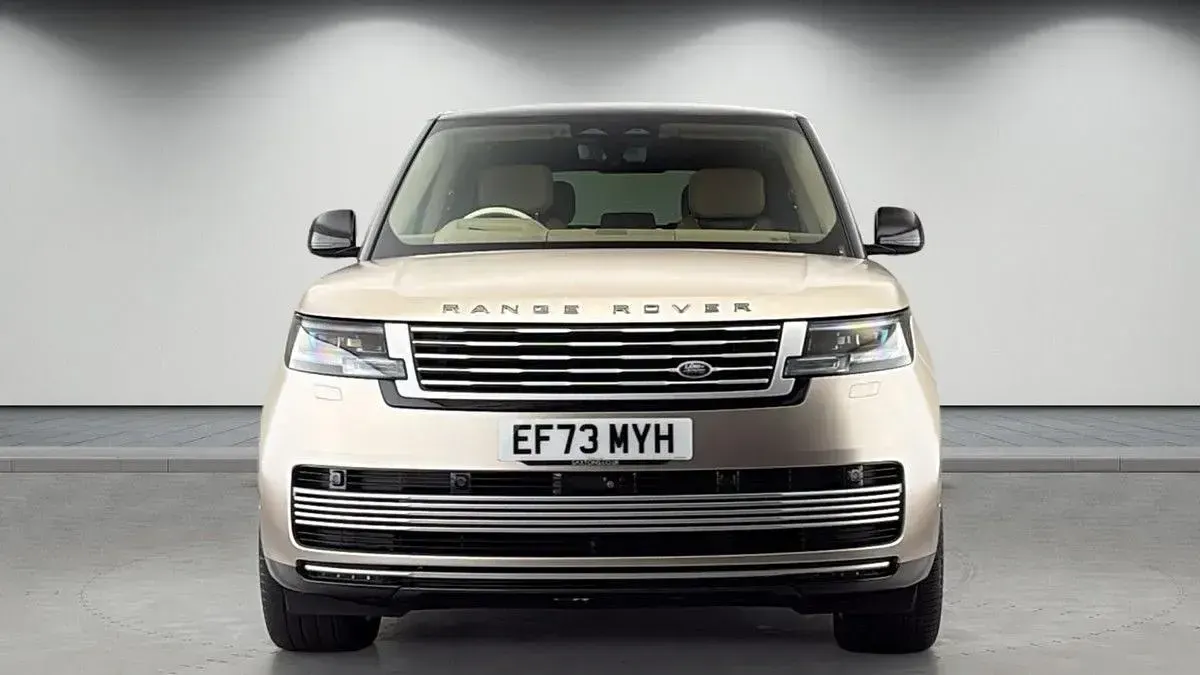 Używany Land Rover Range Rover S 2023 Złoty SUV