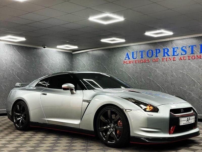 Silver Used 2010 Nissan GT-R Premium Edition Coupe | £39,990 (Super price) - Image 1/4
