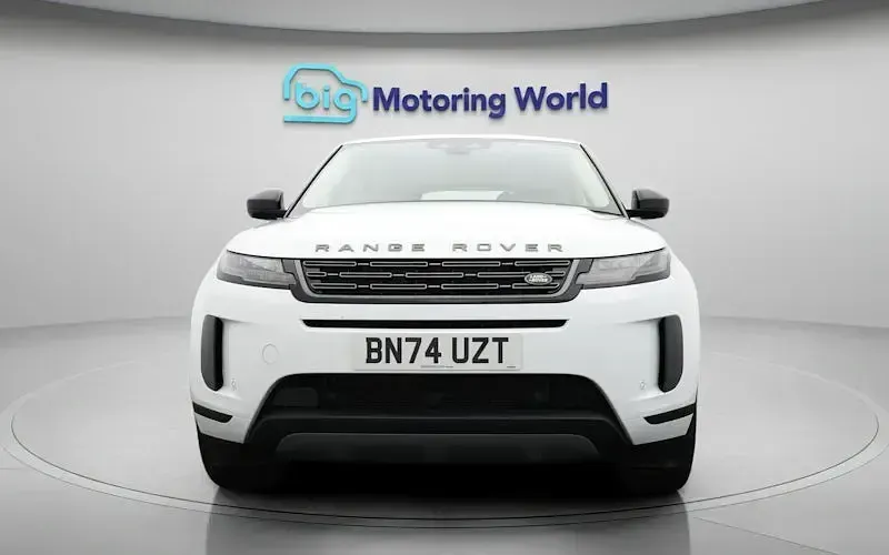 Used Land Rover Range Rover evoque S 309 HP (227 kW) 2024 White Hatchback