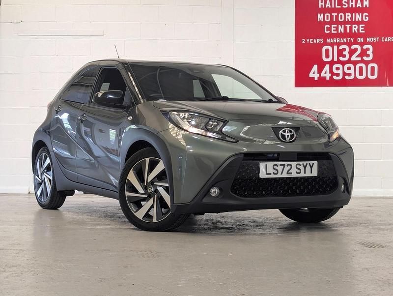 Bi tone metallic cardamom green Used 2022 Toyota Aygo Hatchback | £10,555 (A bit pricey) - Image 1/4