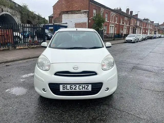 Used Nissan Micra Acenta 2013 White Hatchback