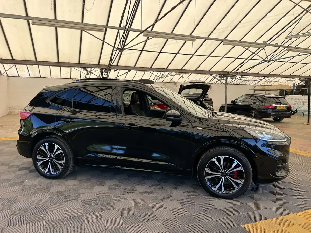 Used Ford Kuga ST-Line X 190 HP (139 kW) 2020 Black SUV