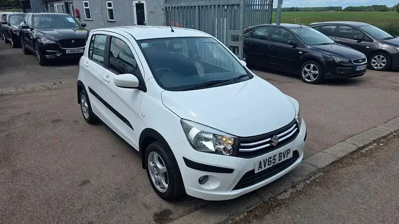 Used Suzuki Celerio SZ4 68 HP (50 kW) 2016 White Hatchback