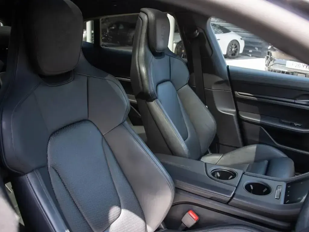 Used Porsche Taycan Sport Turismo Performance Package 105 kW (143 HP) 2023 Estate