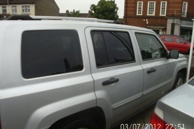 Image 2/4
