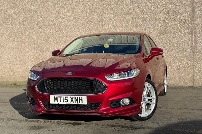 Red Used 2015 Ford Mondeo Titanium Hatchback | £4,995 (Fair price) - Image 1/1