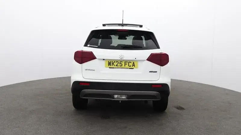 Used Suzuki Vitara 116 HP (85 kW) 2025 White SUV
