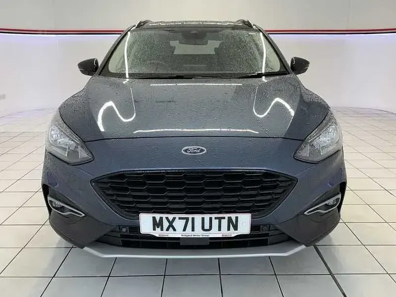 Used Ford Focus Active 85 HP (62 kW) 2021 Blue Hatchback
