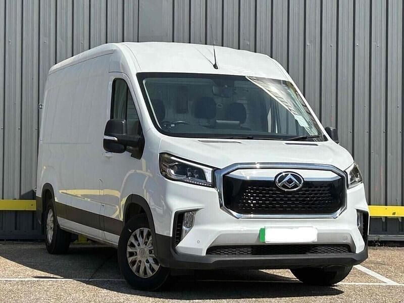 Used Maxus V90 204 HP (150 kW) 2023 White Van