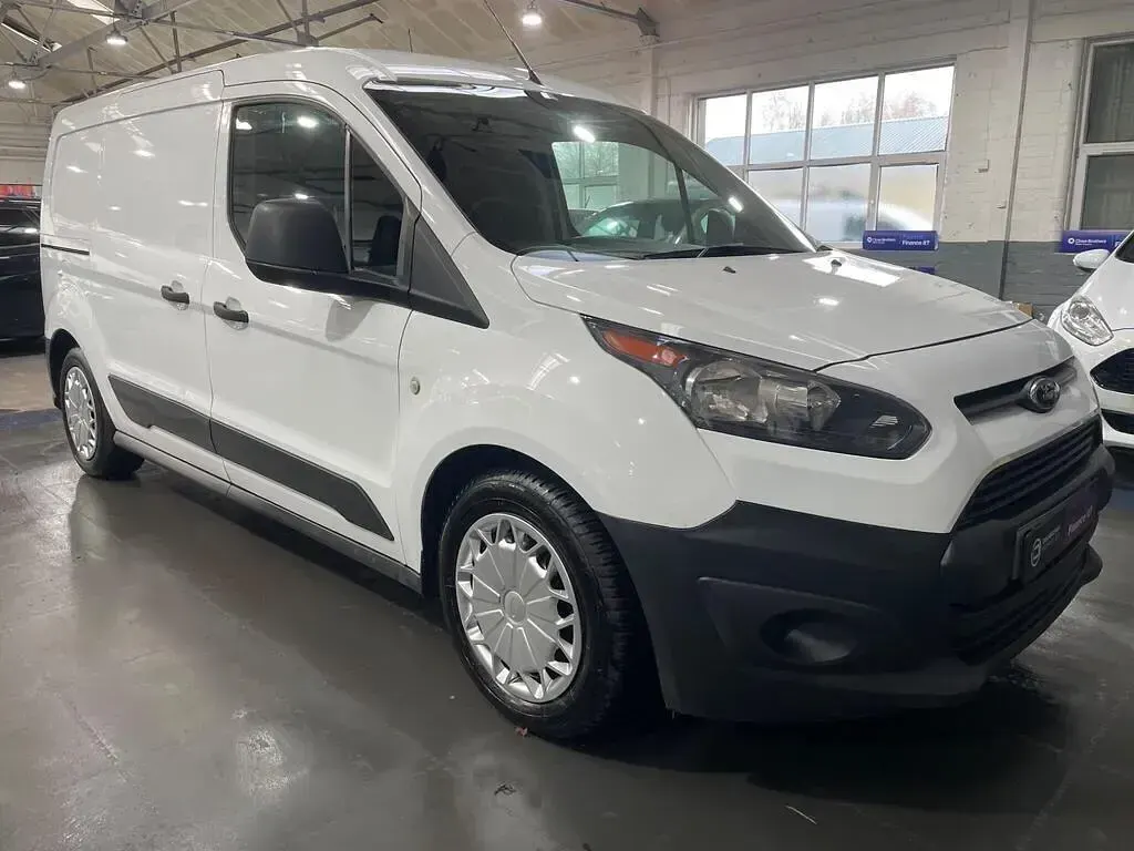 Used Ford Transit Connect 100 HP (73 kW) 2017 White MPV
