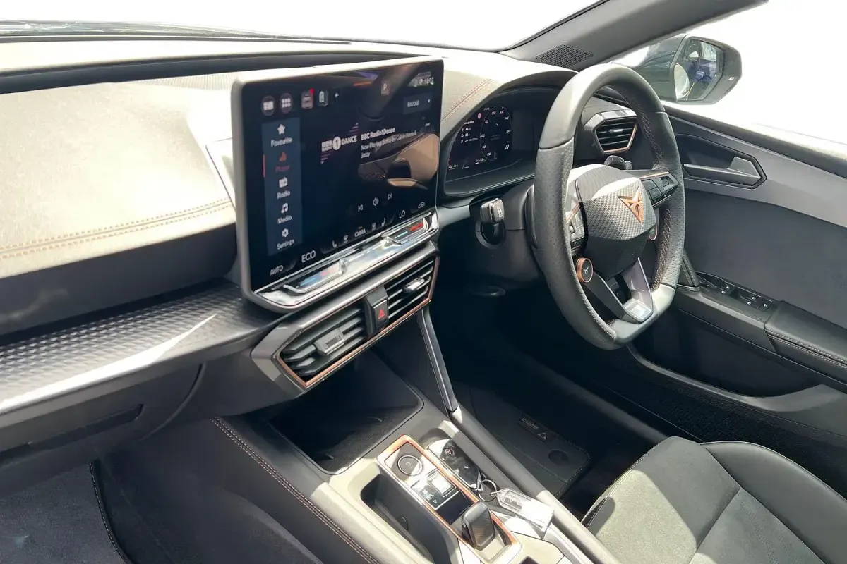 New Cupra Leon 204 HP (150 kW) 2026 Fiord blue Hatchback