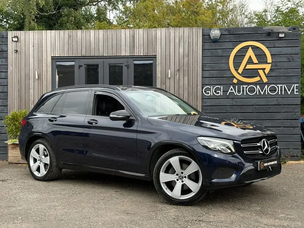 Used Mercedes GLC220 Urban 167 HP (122 kW) 2018 Blue SUV