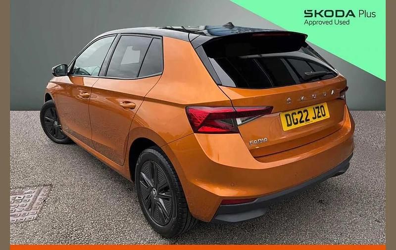 Used Skoda Fabia Colour Edition 108 HP (79 kW) 2022 Orange Hatchback