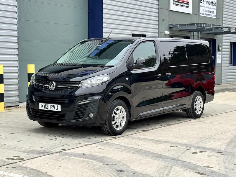 Black Used 2021 Vauxhall Vivaro Sportive MPV | £8,995 (Super price) - Image 1/4