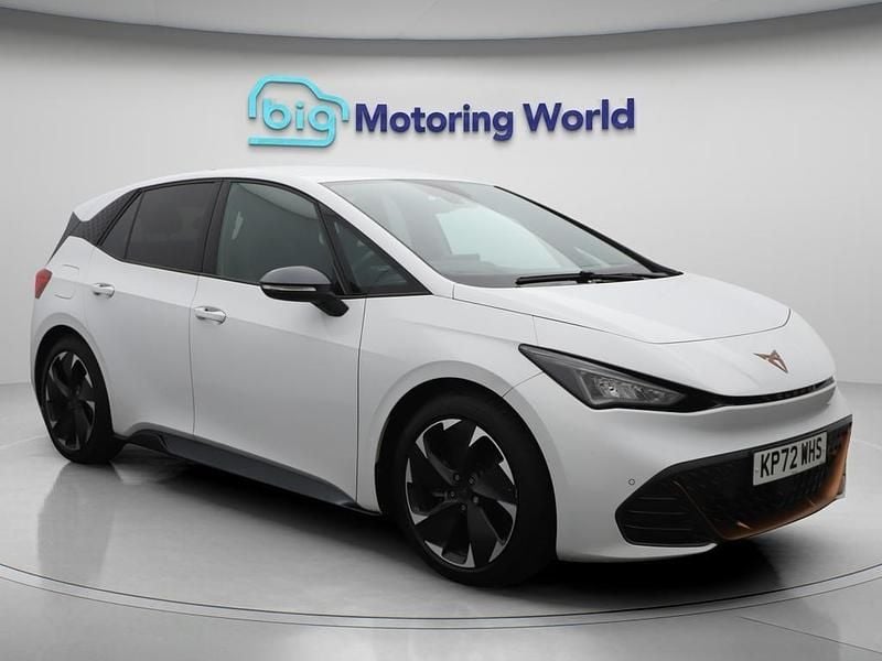 White Used 2022 Cupra Born Hatchback | £19,200 (Fair price) - Image 1/4