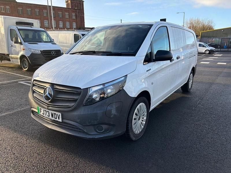 Used Mercedes e-Vito Progressive 85 kW (116 HP) 2023 White MPV