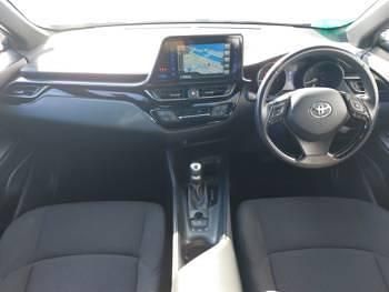 Used Toyota C-HR 122 HP (89 kW) 2019 Grey SUV