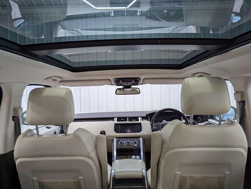 Used Land Rover Range Rover Autobiography Dynamic 306 HP (225 kW) 2015 Gold SUV