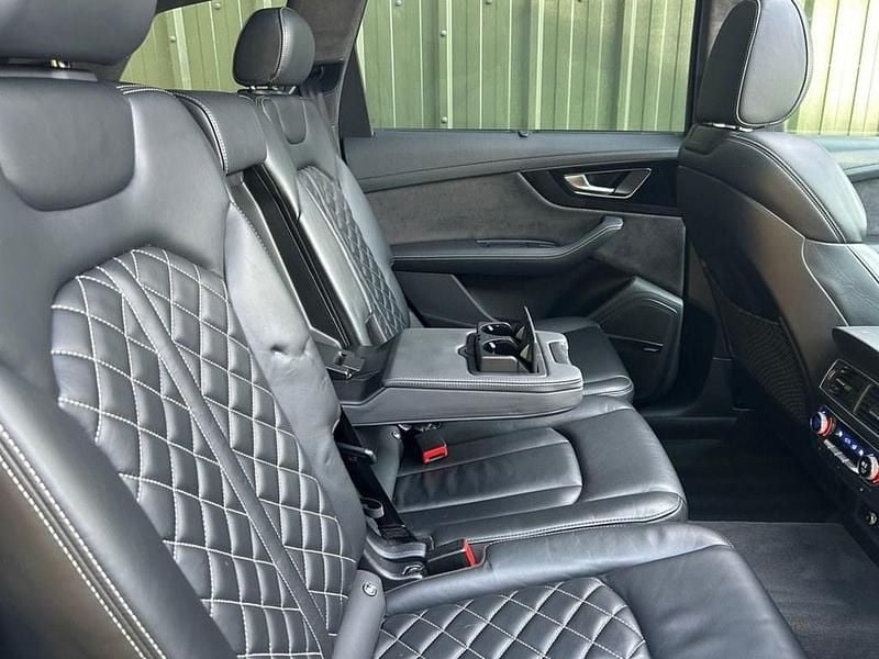 Begagnad Audi Q7 Advanced 286 HK (210 kW) 2019 Svart SUV
