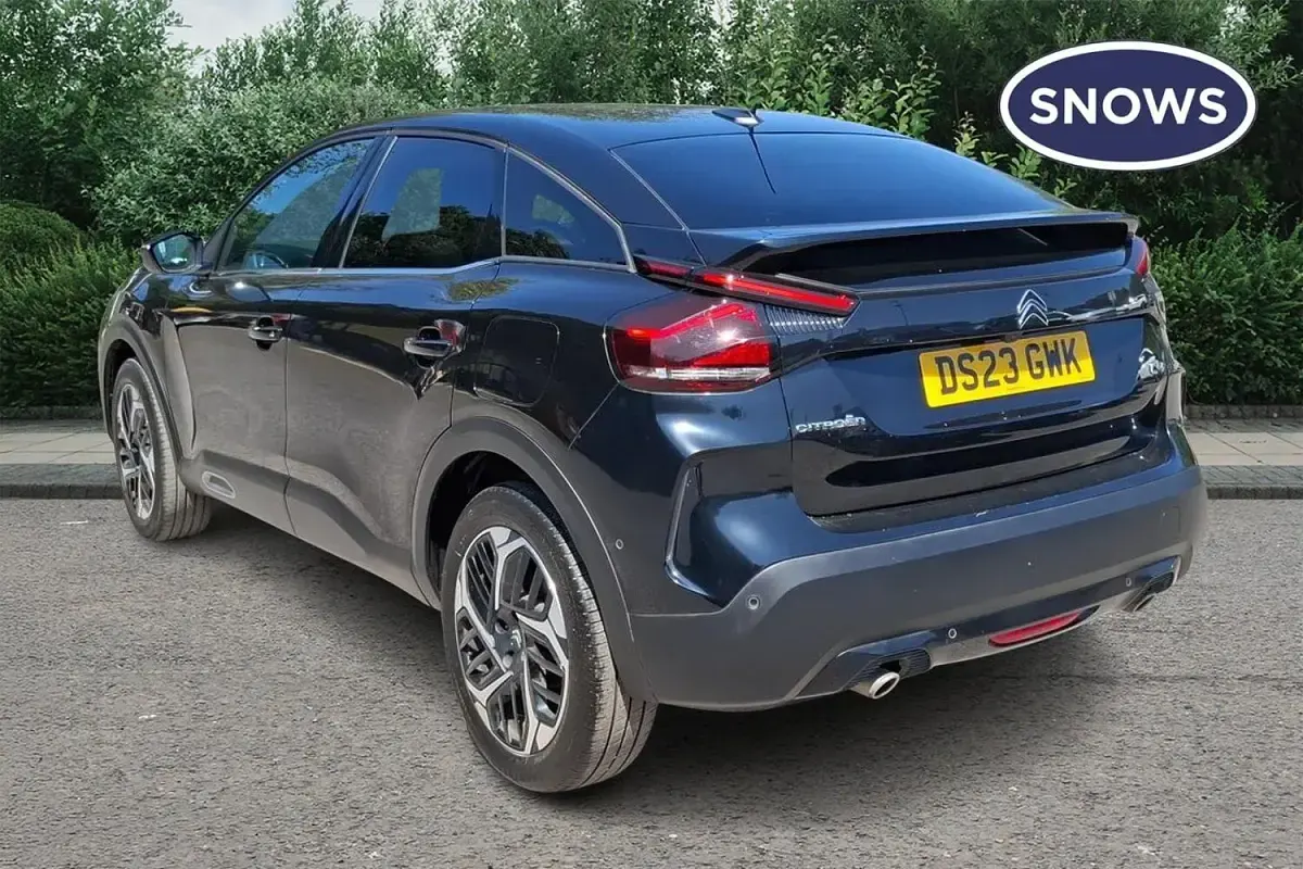 Used Citroën C4 PureTech 131 HP (96 kW) 2022 Black SUV