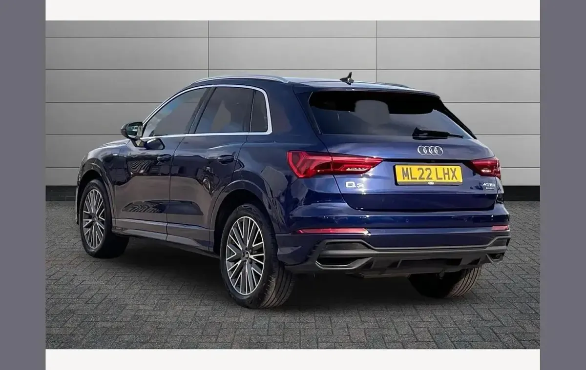 Used Audi Q3 S-Line 197 HP (144 kW) 2022 Navarra blue SUV