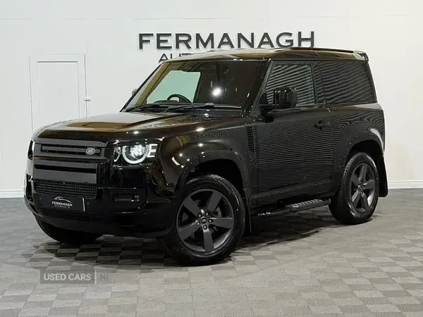 Usado Land Rover Defender 2023 Negro SUV