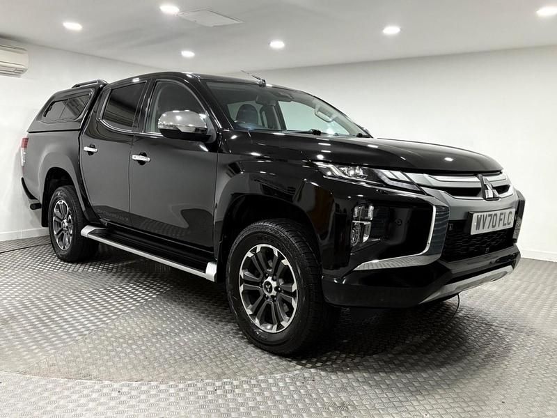Black Used 2020 Mitsubishi L200 Pickup | £19,995 (A bit pricey) - Image 1/4