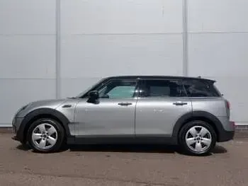 Used Mini Cooper Clubman Classic 136 HP (100 kW) 2023 Silver Estate