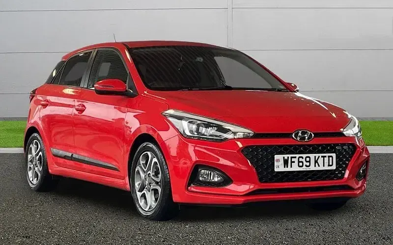 Used Hyundai i20 Premium 84 HP (61 kW) 2019 Hatchback
