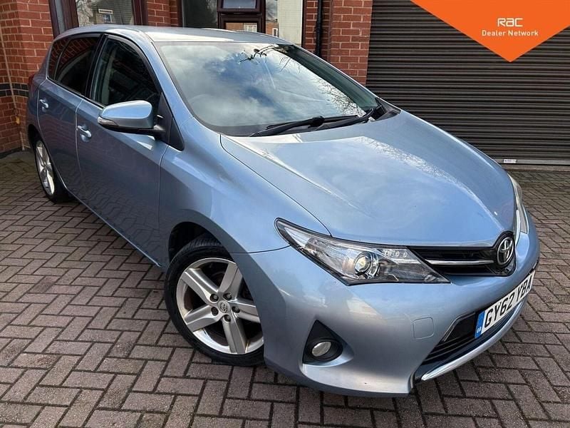 Used Toyota Auris Sport 132 HP (97 kW) 2012 Blue Hatchback