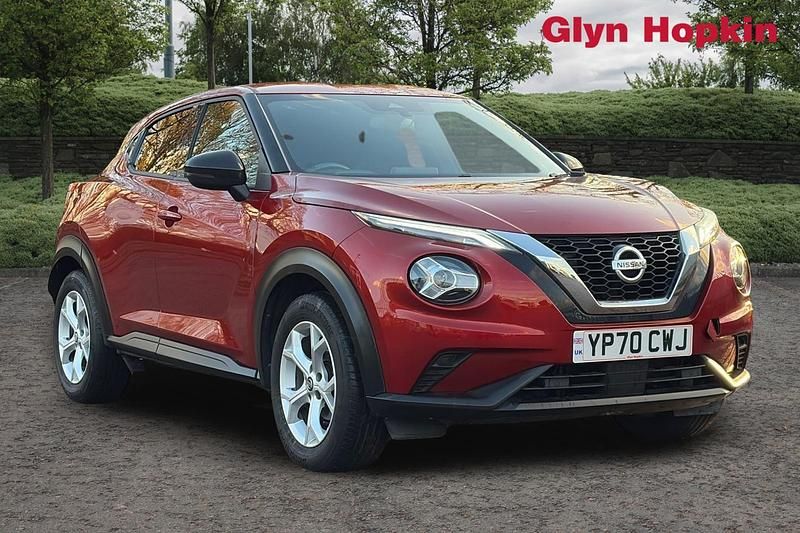 Red Used 2020 Nissan Juke N-Connecta SUV | £14,503 (Fair price) - Image 1/4