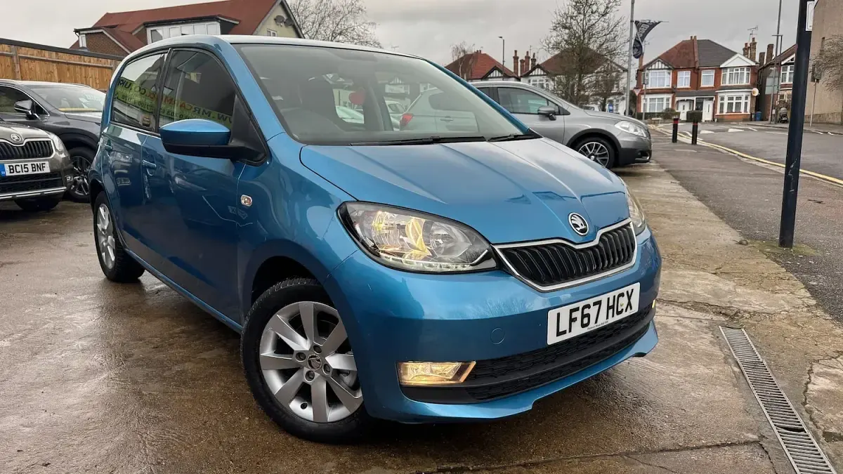 Used Skoda Citigo SE L 75 HP (55 kW) 2017 Blue Hatchback