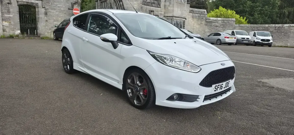 Used Ford Fiesta ST 2016 White Hatchback