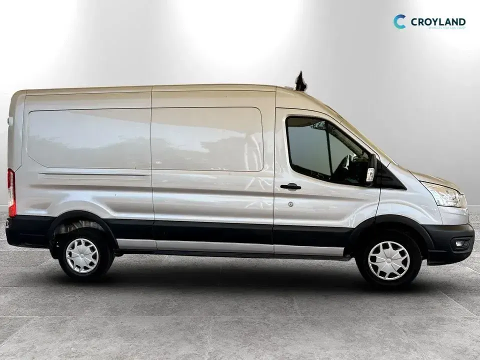 Used Ford Transit Trend 130 HP (95 kW) 2022 Silver Van